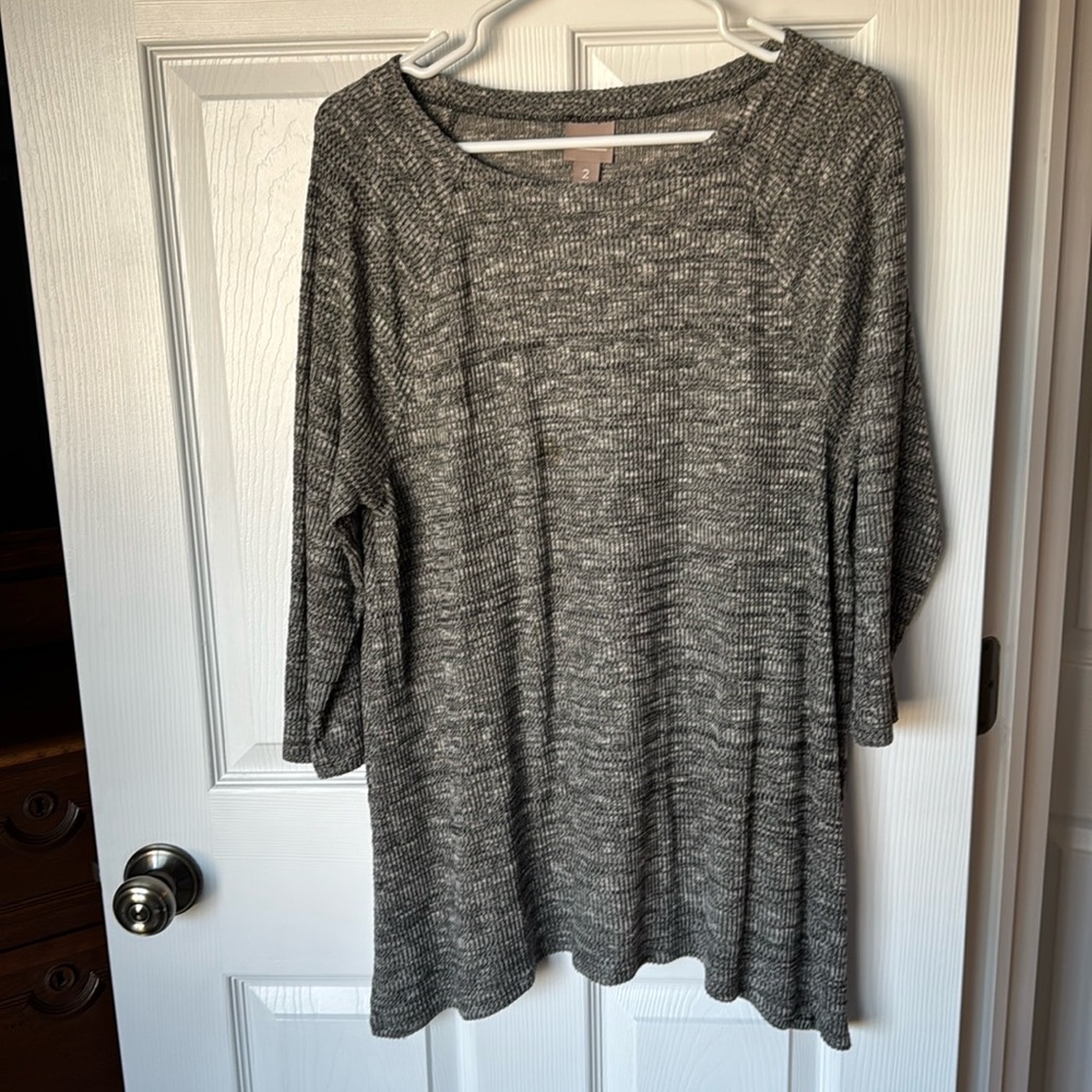 Chico’s ribbed Heather grey tunic top - size 2 or L/12